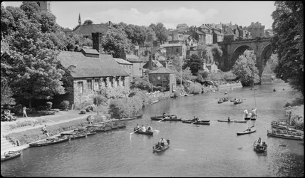 Řeka Nidd v Knaresborough