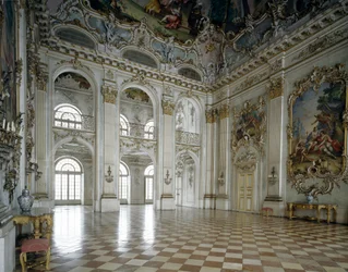 Barokní umění: pohled na Velký salon. Palác Nymphenburg ze 17. století, Mnichov Německo
