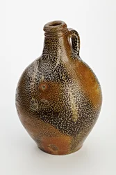 Kolínská láhev zdobená groteskním obličejem, cca 1600-50 (slaná glazovaná kamenina)