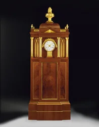 Hudební varhanní hodiny, konec 18. století (ormolu a mosazný mahagon)
