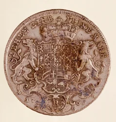 Stříbrný tolar (taler) Fridricha Christiana, markraběte Braniborsko-Bayreuthského (Frederic V. Christian de Brandenburg-Bayreuth (Brandenburg Bayreuth) (1708-1769) 1766 Průměr 4 cm Neapol, museo archeologico