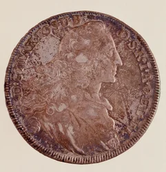 Stříbrný tolar Maxmiliána III. Josef Bavorský (1727-1777) 1769 Diam. 4,1 cm Neapol, archeologické muzeum
