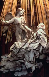 Itálie, Řím, kaple Cornaro v kostele Santa Maria della Vittoria, Extáze svaté Terezie z Ávily, Gian Lorenzo Bernini (1598-1680), socha z mramoru a zlaceného bronzu