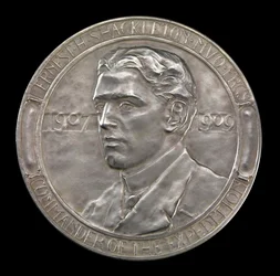 Medaile Královské geografické společnosti: Shackletonova antarktická expedice 1907-1909 (stříbrná)