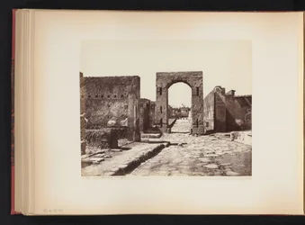 Pohled na Strada Mercurio v Pompejích, Itálie Strada Mercury. (Pompeje) (název na objektu)