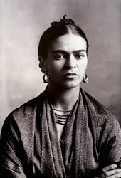 Portrét Fridy Kahlo, 1932