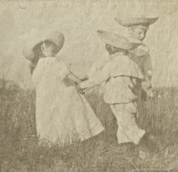 Walther, Edeltrude a Hans Kühn, kolem roku 1905 (platinumpalladium tisk)