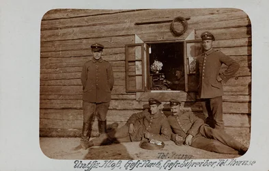 První světová válka: Ukrajina v letech 1914-1916 během invaze německé armády. Skupina vojáků