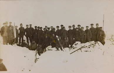 První světová válka: Ukrajina v letech 1914-1916 během invaze německé armády. Skupina vojáků