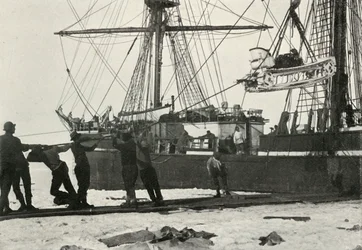 Přistání na motorových saních, c19101913, 1913