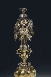 Medingen Minerva Cup, cca 1650 (stříbro a ruměnec)