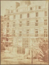 [Stavba Galerie de la Madeleine, Place de la Madeleine].