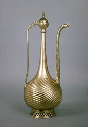 Ewer, indický subkontinent, 16. století (mosaz)