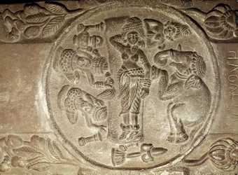 Reliéf zobrazující Mayův sen z buddhistické stúpy z Bharhut, Madhjapradéš, pozdní období Mauryan, dynastie Sunga (180–72 př.nl)