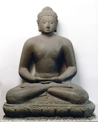 Amitábha z Borobuduru (andezit)
