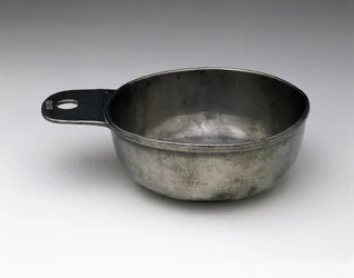 Porringer, c. 1770-1807 (cín)