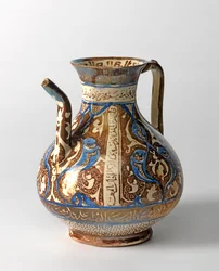Fritware konvice, Seljuk (keramika)