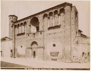 Theodorichův palác, Ravenna, Emilia-Romagna, Itálie, fotografie Pietro Poppi, Bologna, cca 1900