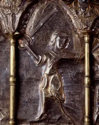 Archa Barbarossy s výjevy ze života sv. Jana Křtitele (dřevo, stříbrný list a kameny