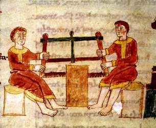 Codex 132 Livre 14 Kap. 25 Dva muži řezání dřeva, z De Universo od Rabanuse Mauruse (c.780-856) 1023