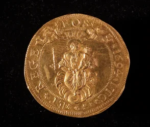 Měna republiky genů: 25 zlatých dvojitých mincí. Průměr.52,5 mm. 1694. Zpět. Genes Museums of Strada Nuova (inv. 6457)