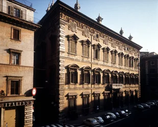 Madame Palace v Římě.