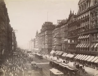 Pohled na State Street při pohledu na sever od Madison Street, Chicago, 1890