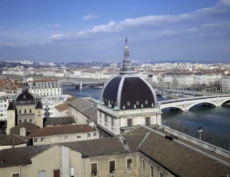 Barokní architektura: Kopule hotelu Dieu (1741 - 1748) od architekta Jacquese Germaina (Jacques-Germain) Soufflota (1713-1780). Lyons, Rhone (69).
