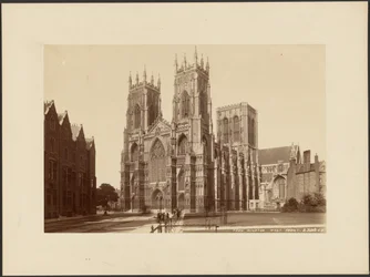 York Minster, západní průčelí