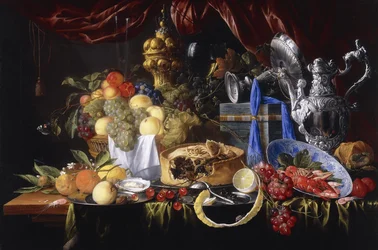 Koláč na cínovém talíři, částečně oloupaný citron, stříbrná lžíce na cínovém talíři, rak a krevety v misce Wanli Kraak Porselein, 1649