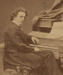 Portrét skladatele Antona Rubinsteina 1829-1894, cca 1860-1870.