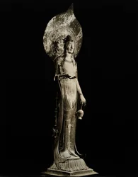 Kudara Kannon, ze 7. století, období Asuka, chrám Hōryū-ji, Japonsko, 1950