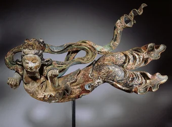 Apsaras, 17.-18. století (polychromované dřevo)