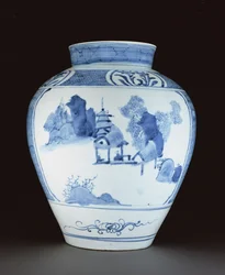 Modrá a bílá váza (porcelán)