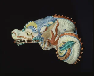 Kakiemon model draka, 17. století (keramika)