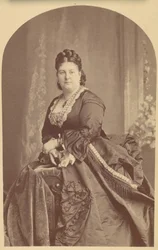 Britská sopranistka Euphrosyne Parepa-Rosa 1836-1874, 70. léta 19. století.