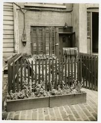 75 Bedford St „nejužší dům“, Greenwich Village, New York, USA