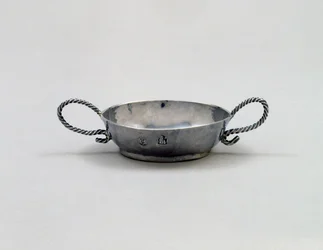 Dram cup, 1655-54 (stříbrný)