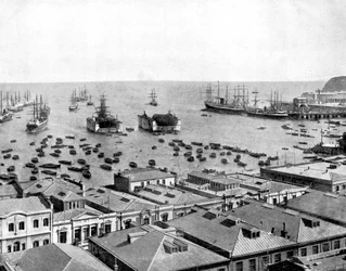 Přístav Valparaiso, Chile, 1893.