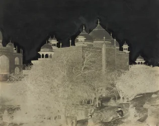 Taj Mahal, zadní pohled na Rest-House, s postavou