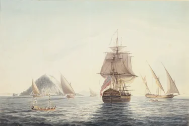 Gibraltar: H.M.S. „Sirius“ plující na volném moři
