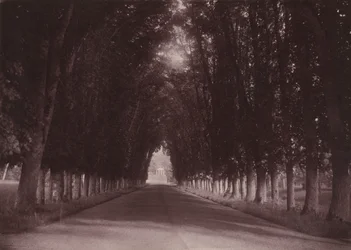 Příjezdová cesta, Château de Grand-Vaux, Savigny-sur-Orge, rodinné sídlo Vigierů, asi 1855 (foto)