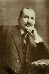 Portrét Louise Bertranda (foto)