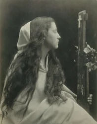 („Dáma s krucifixem“) Mary Ann Hillier