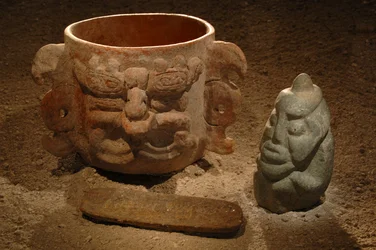 Mayové; mayské nástěnné malby; San Bartolo; Guatemala; Dr. Bill Saturno, 2002 (foto)