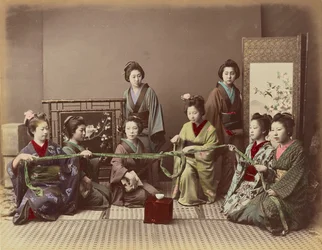 (Konkonchiki) Japonská hra pro dívky