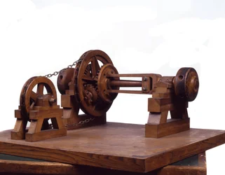 Dřevěný model (model) ozubených kol a kol vychází z návrhu Leonarda da Vinciho (Leonarda de Vinci) (1452-1519) Muzeum vědy a techniky, Milán.