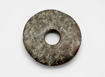 Disk, cca 3300-2250 před naším letopočtem