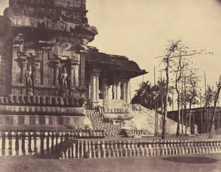 Tanjore: Velká pagoda, vchod hledící ven