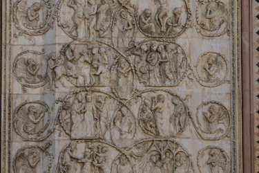 Výjevy ze života Krista, Příběhy z Nového zákona, basreliéfy Lorenza Maitaniho (před 1275-1330), třetí sloup, průčelí katedrály Orvieto, Umbrie, Itálie